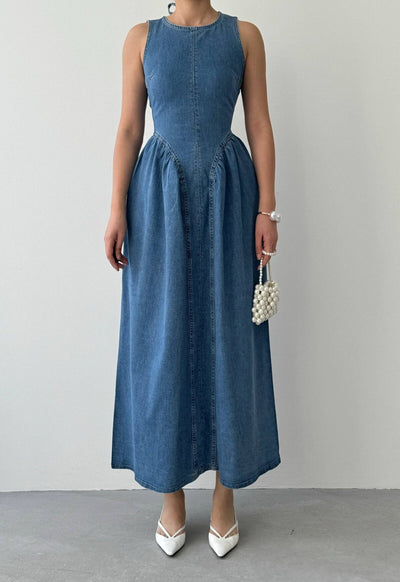 Rochie din denim Jere cu decupaj la spate