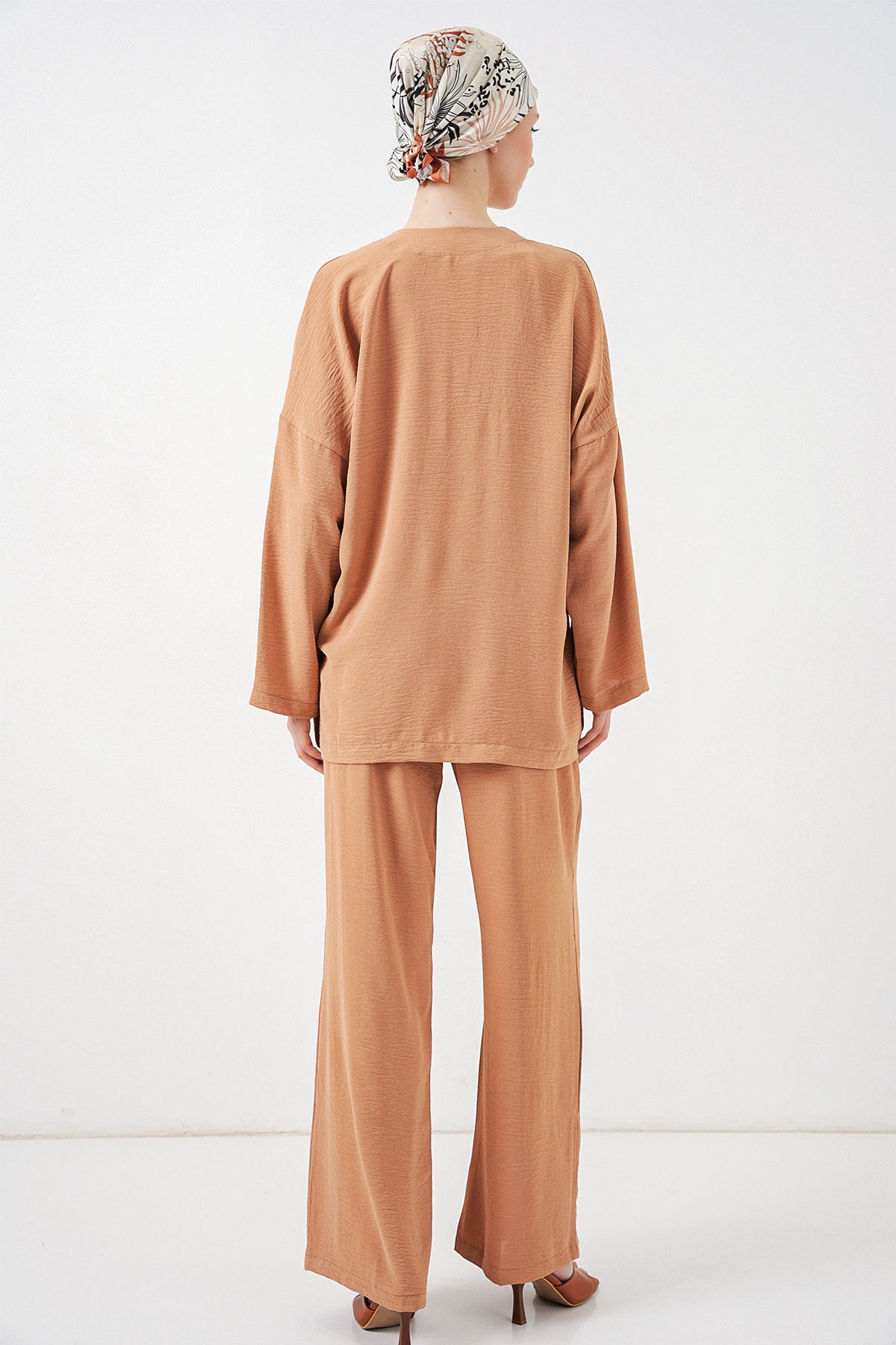 Set de două piese pentru femei Ayrobin Kimono Pants 6739 - Biscuit