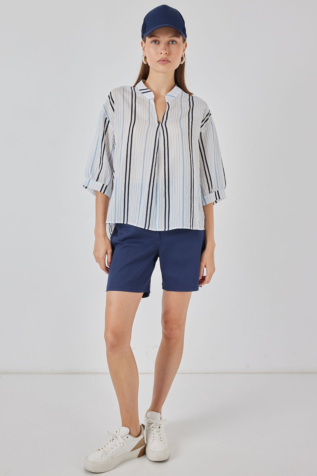 Bluza Oversize Dungată 967 - Albastru Deschis