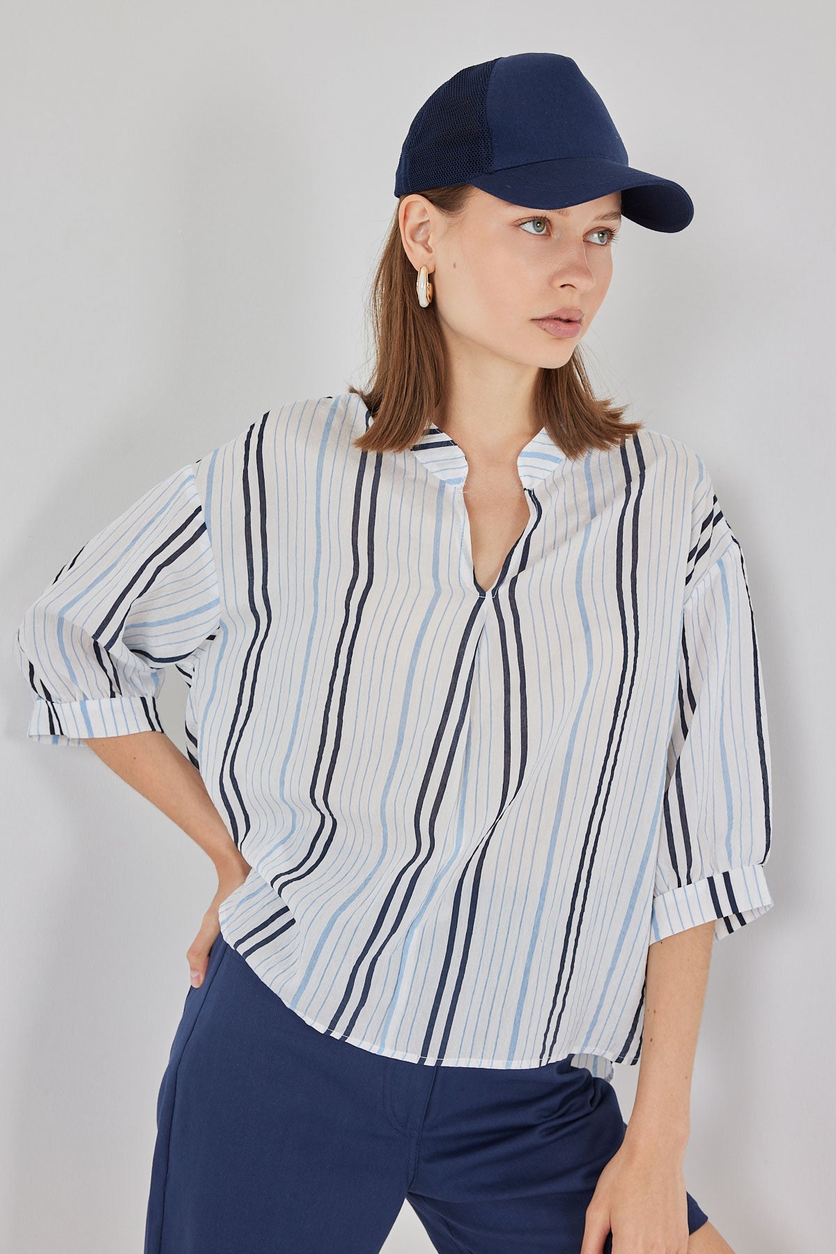 Bluza Oversize Dungată 967 - Albastru Deschis