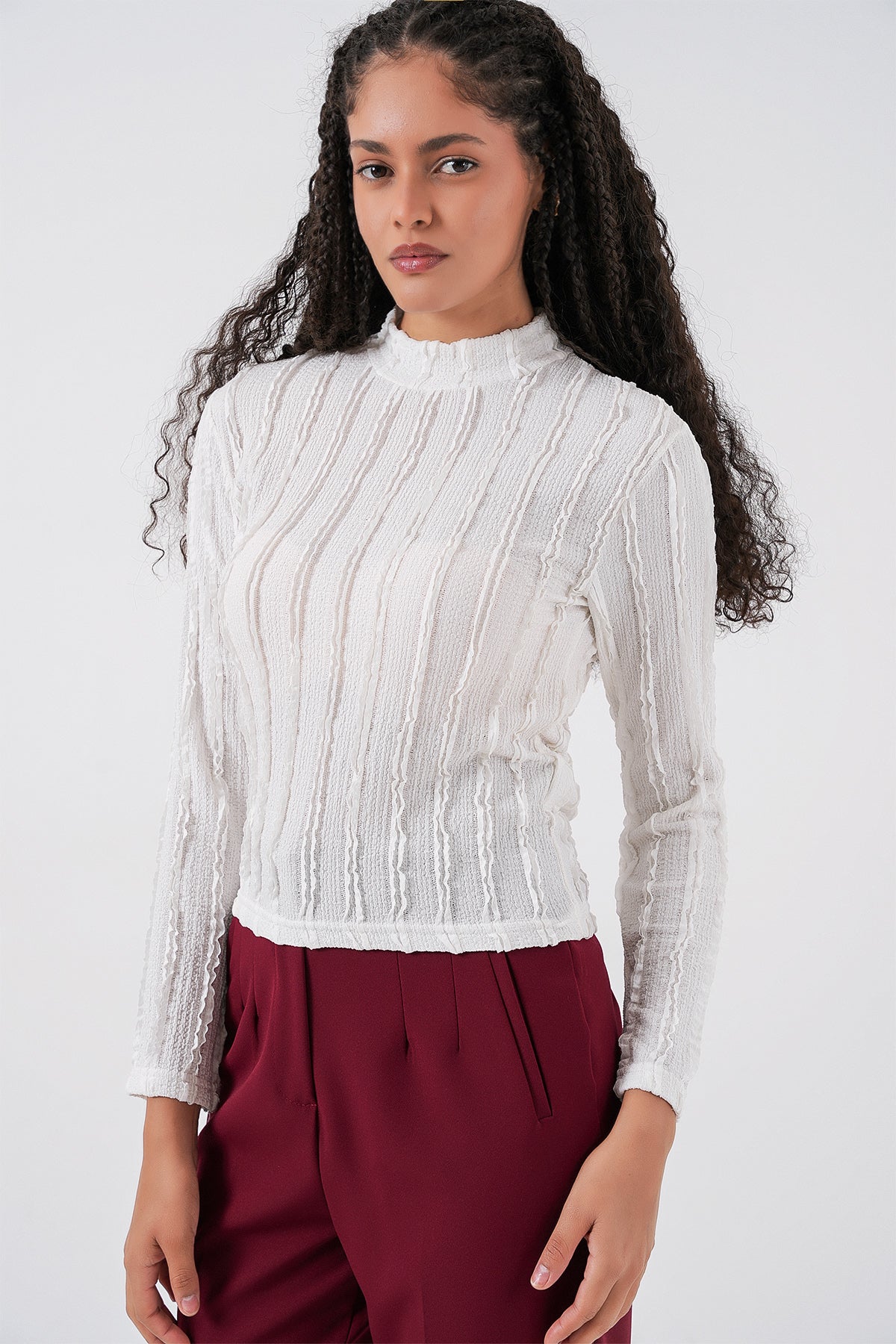 Bluză din tricot elastic texturată pentru femei 975 - Alb