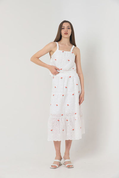 Fustă lungă cu broderie florală, en-gros - Roșie | TOPSHOW