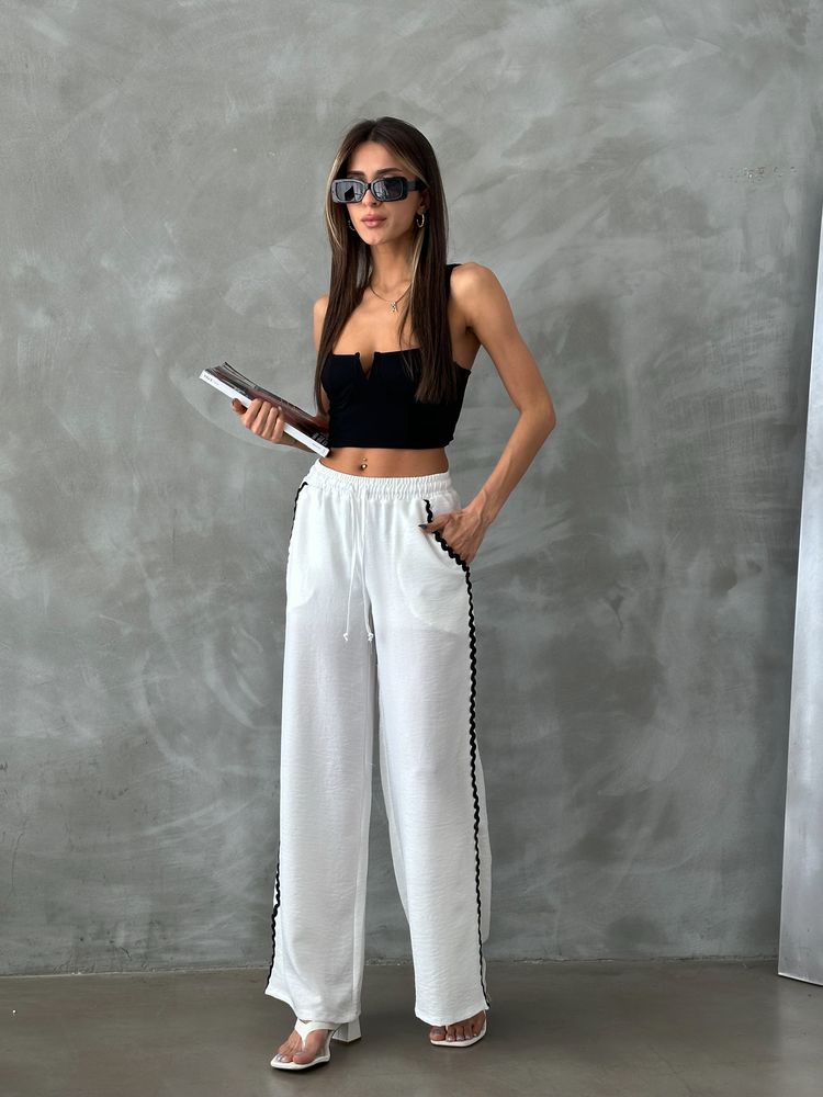 Pantaloni Topshow Crem cu detalii în piatră, en-gros