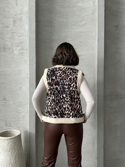Plush Wholesale Vest - Leopard D2