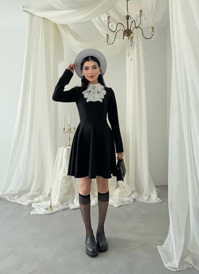 Rochie cu Detalii din Dantelă Leye