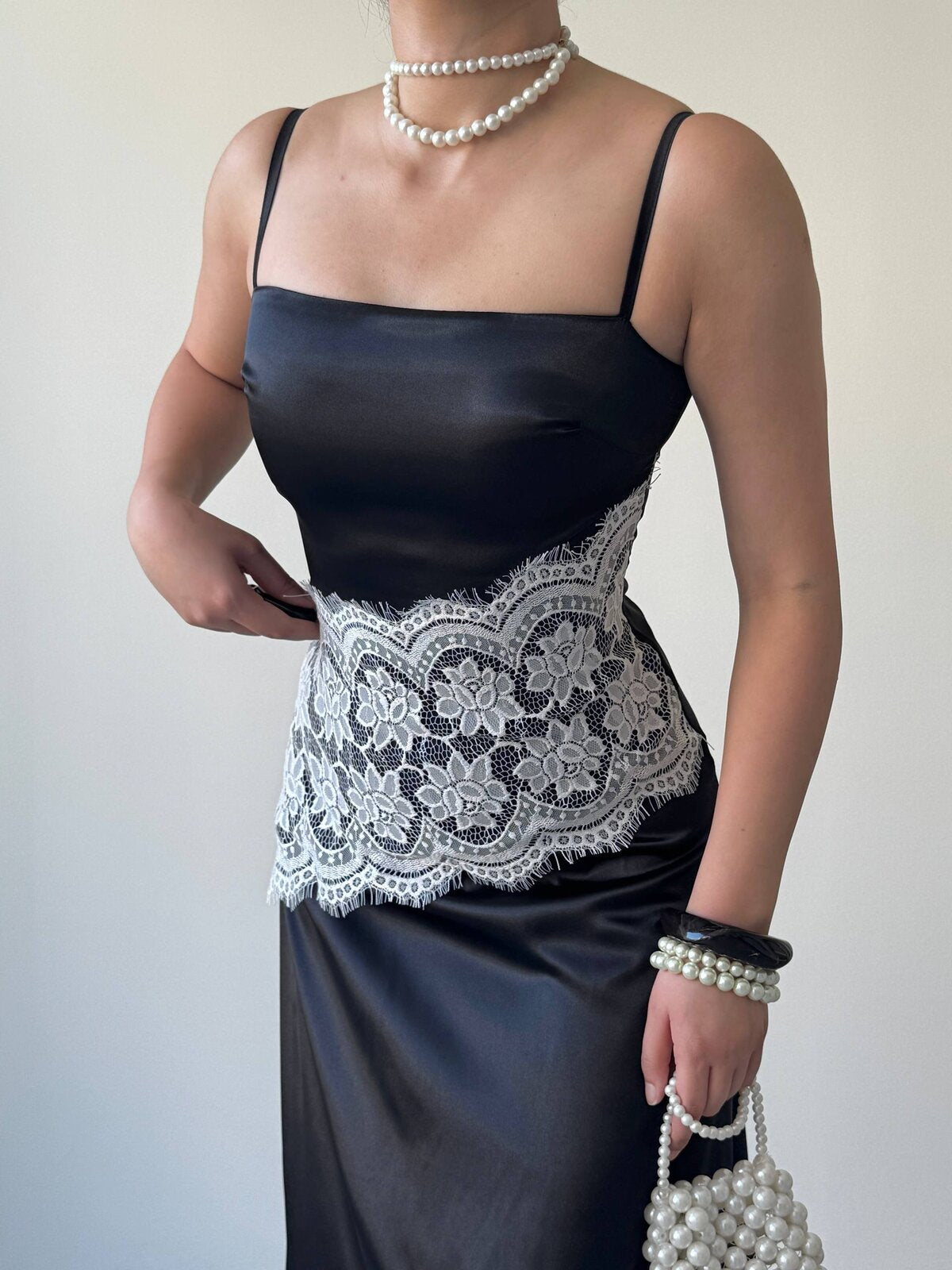 Lumes Paris Rochie cu detalii din dantelă