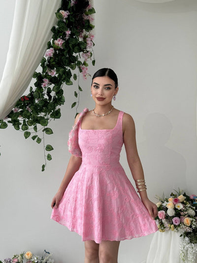 Rochie Lyro brodată cu flori