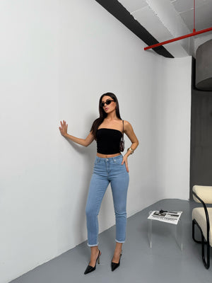 Yüksek Bel Paça Kesik Püskül Detaylı Light Blue Jean Pantolon