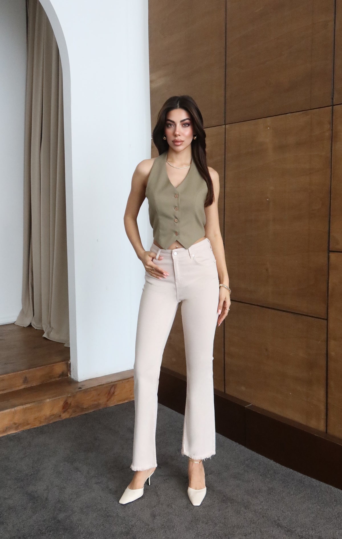 Pantaloni Jean Bej cu Talie Înaltă și Crac cu Ciucure