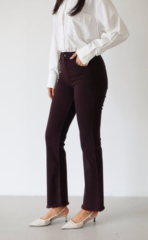 Blugi vișini, cu talie înaltă, slim fit, cu detalii de ciucuri