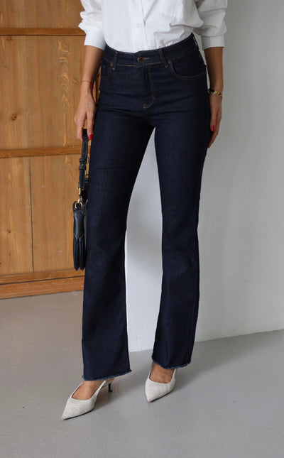 Pantalon Jean Rinse Talie Înaltă Mărime Intermediară Cusături Brute Detailate