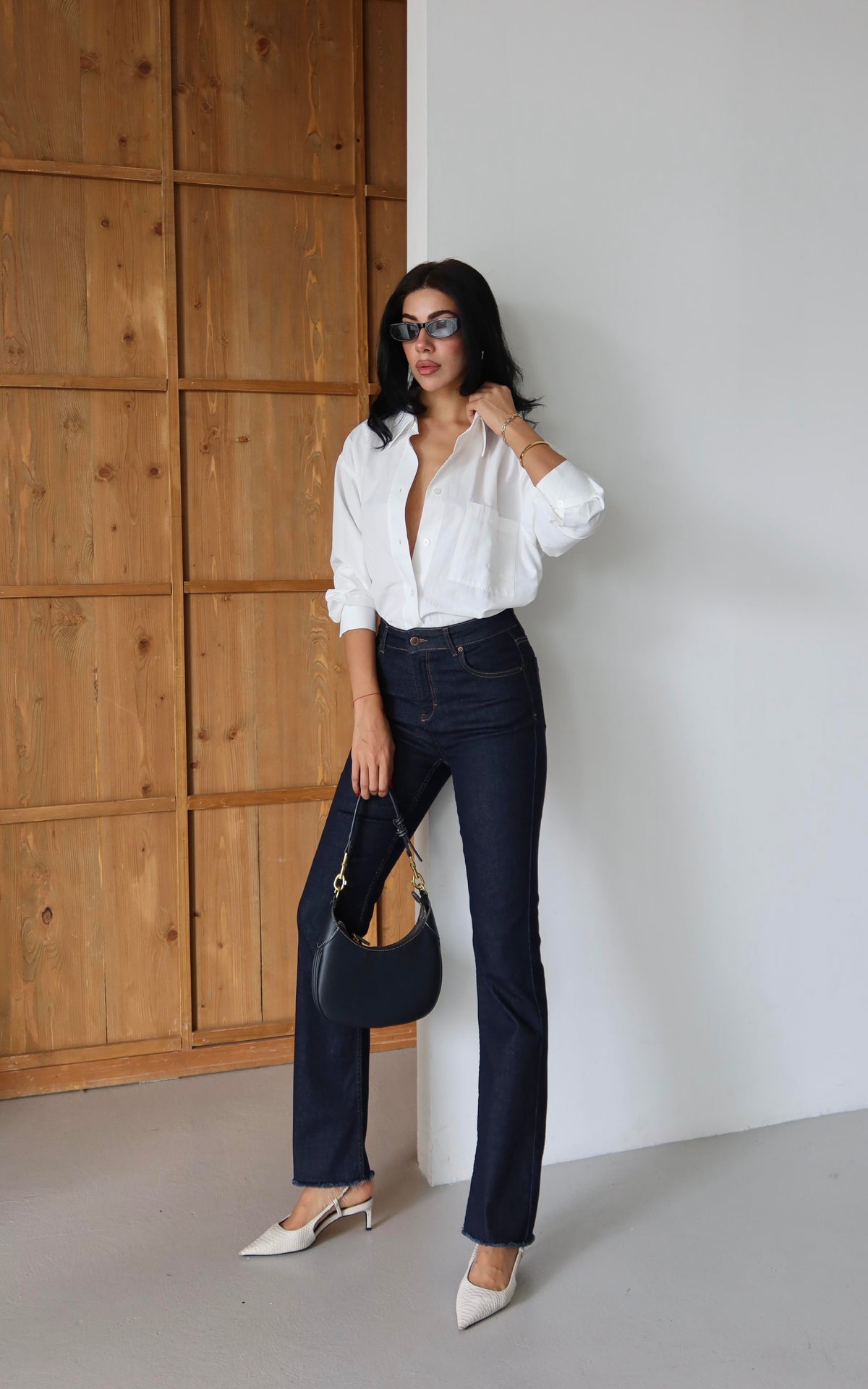 Pantalon Jean Rinse Talie Înaltă Mărime Intermediară Cusături Brute Detailate