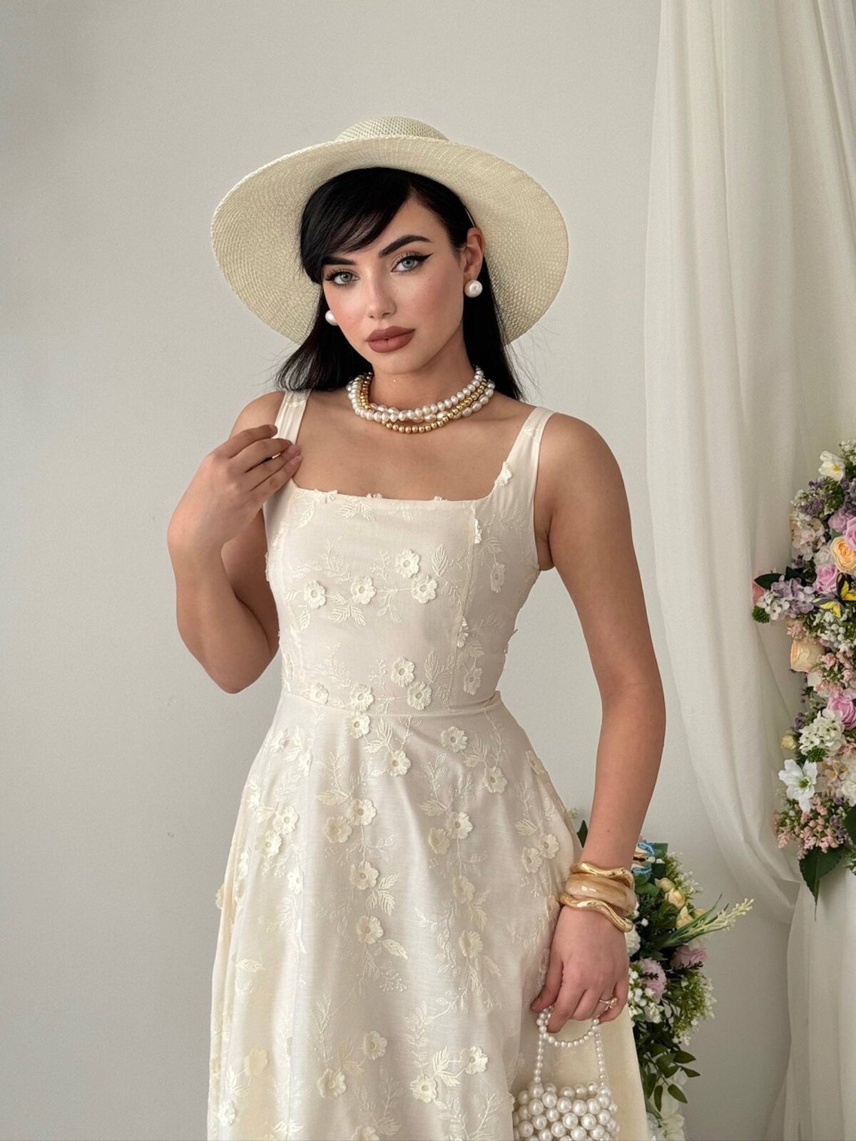 Rochie Myra cu detalii florale