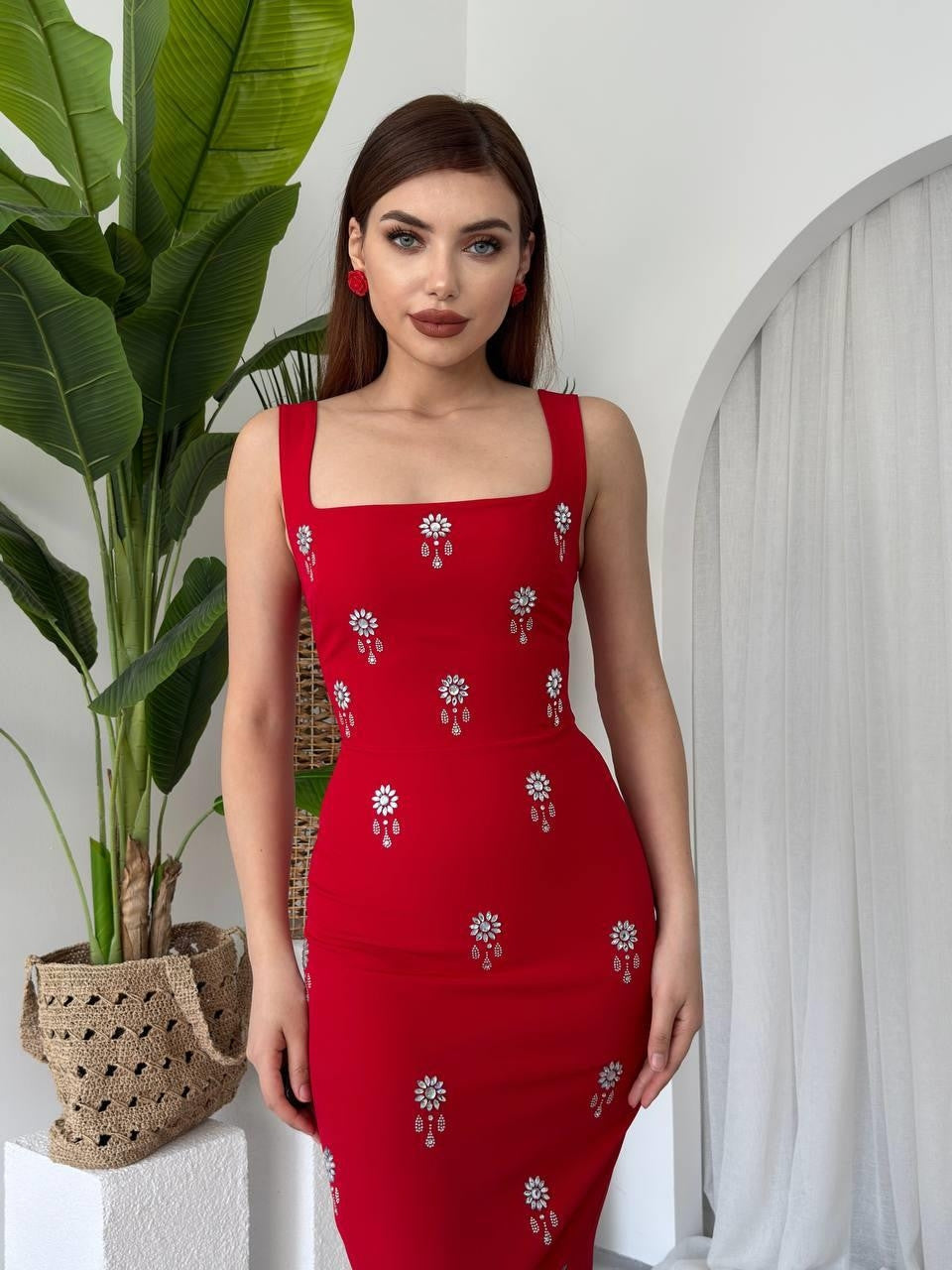 Rochie Ners cu detalii din pietre