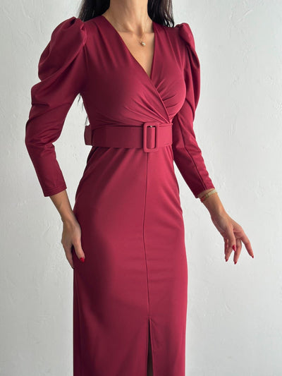 ROCHIE DETALIU CUTĂ FATĂ