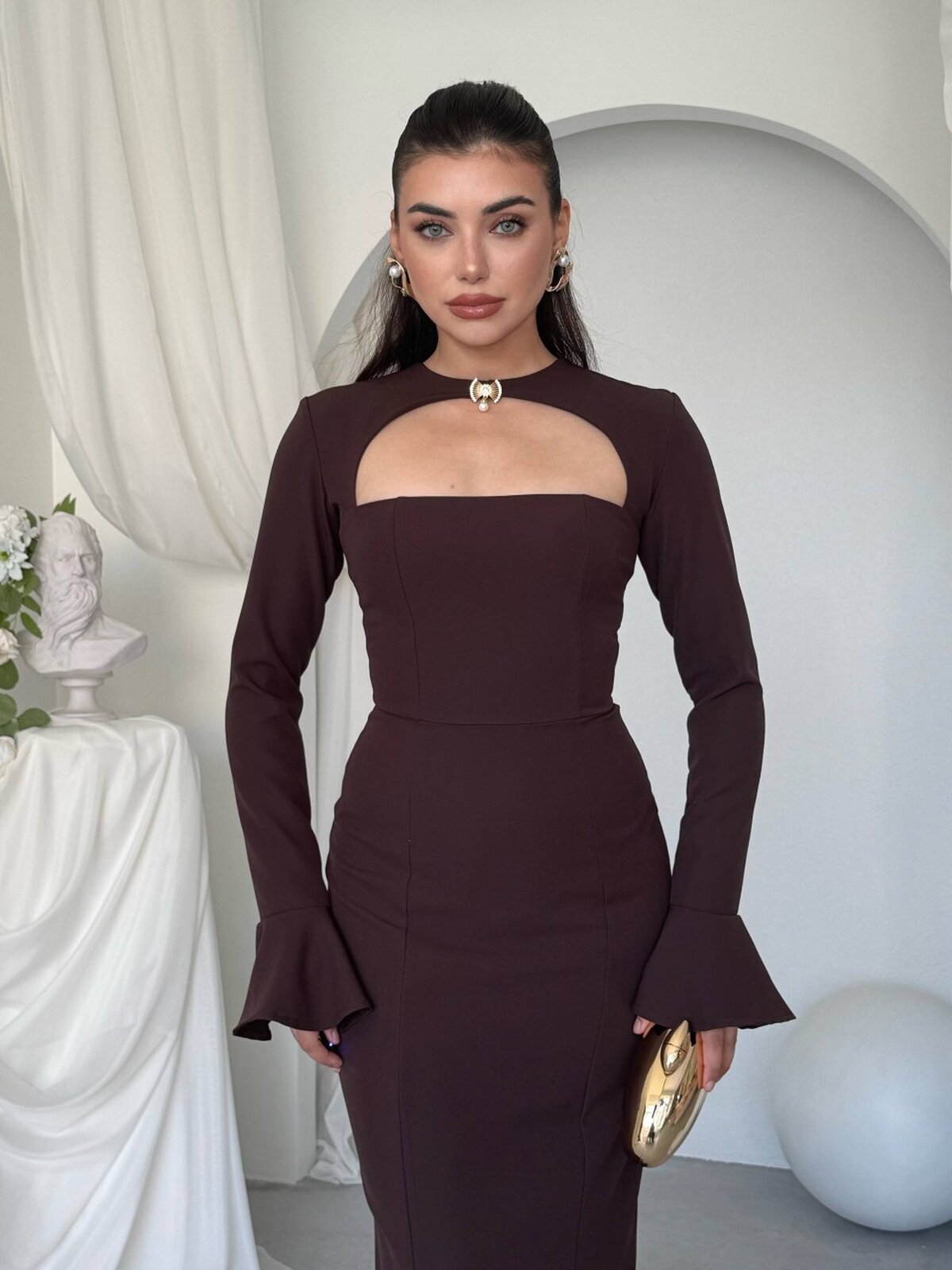 Rochie Oplsa cu detaliu de broșă