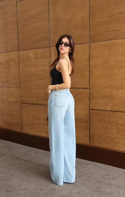 Pantaloni Jean Palazzo Light Blue cu Talie Înaltă și Tăiere Largă