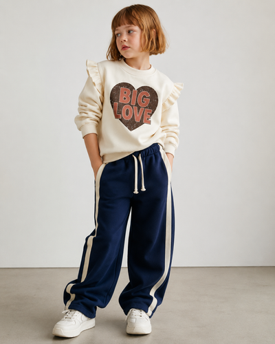 Kız Çocuk Big Love Kalp Baskılı Sweatshirt | Omuzları Fırfırlı | 3–9 Yaş | RG1793 - EKRU