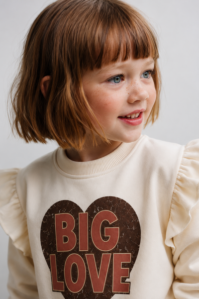 Kız Çocuk Big Love Kalp Baskılı Sweatshirt | Omuzları Fırfırlı | 3–9 Yaş | RG1793 - EKRU