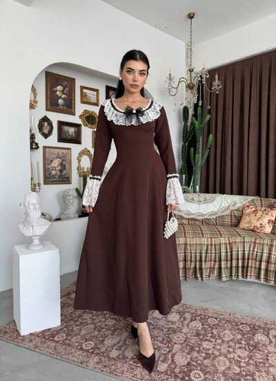 Ruyn Broş Detaylı Elbise