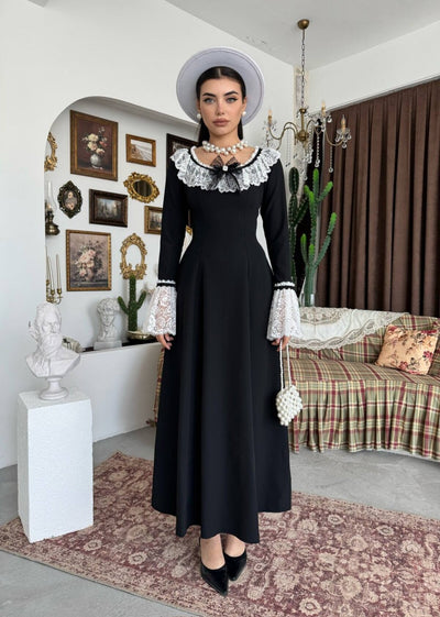 Ruyn Broş Detaylı Elbise