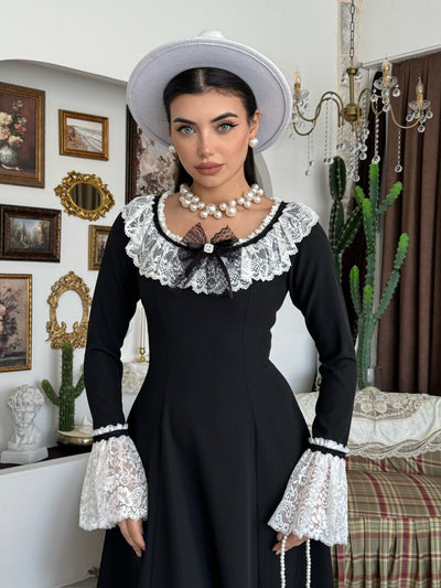 Ruyn Broş Detaylı Elbise
