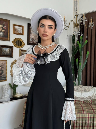 Ruyn Broş Detaylı Elbise