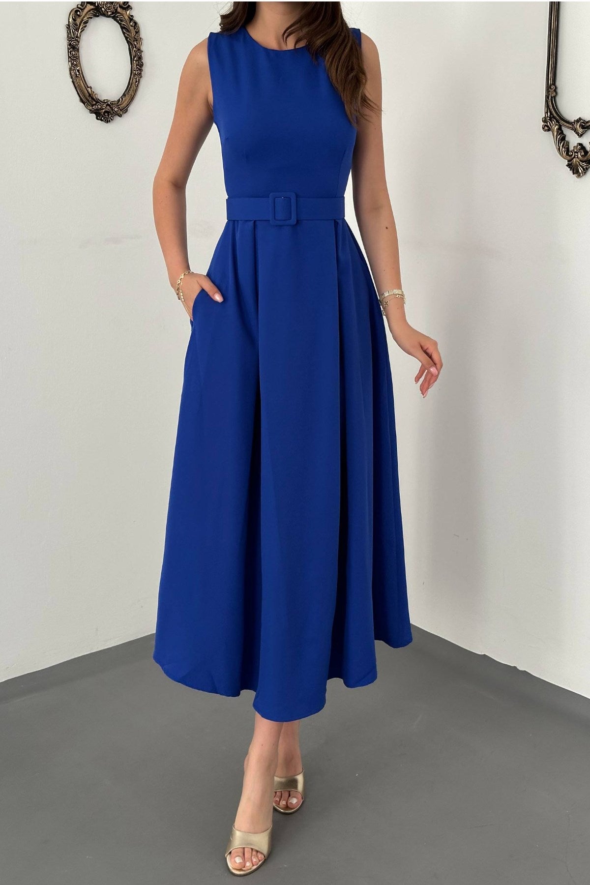 Saks Halter Yaka Kloş Elbise