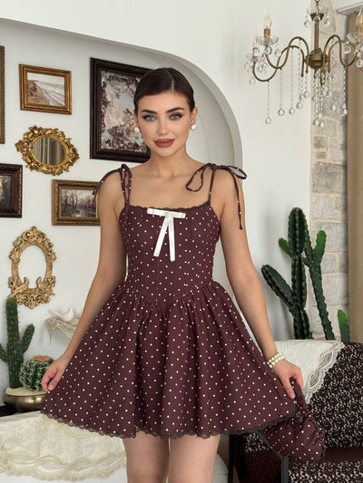 Seuss Broş Detaylı Elbise