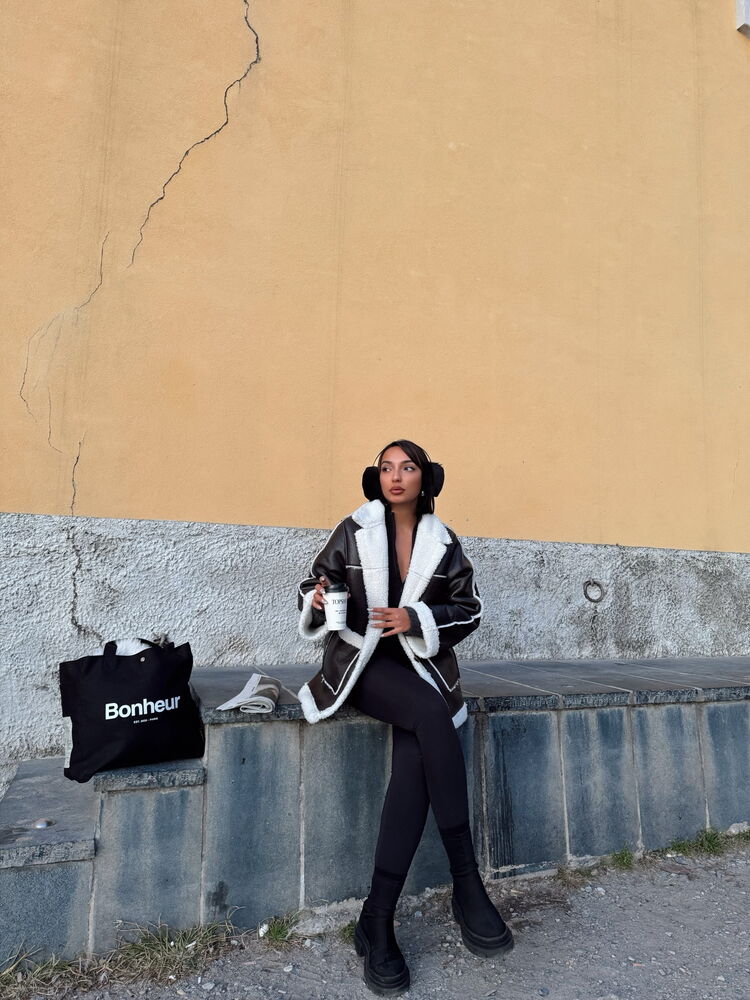 Wholesale Fur-Lined Coat - Black Cream