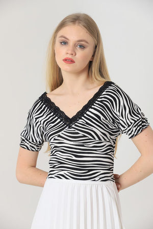 Topshow Siyah Zebra V Yaka Yakası Dantel Toptan Bluz