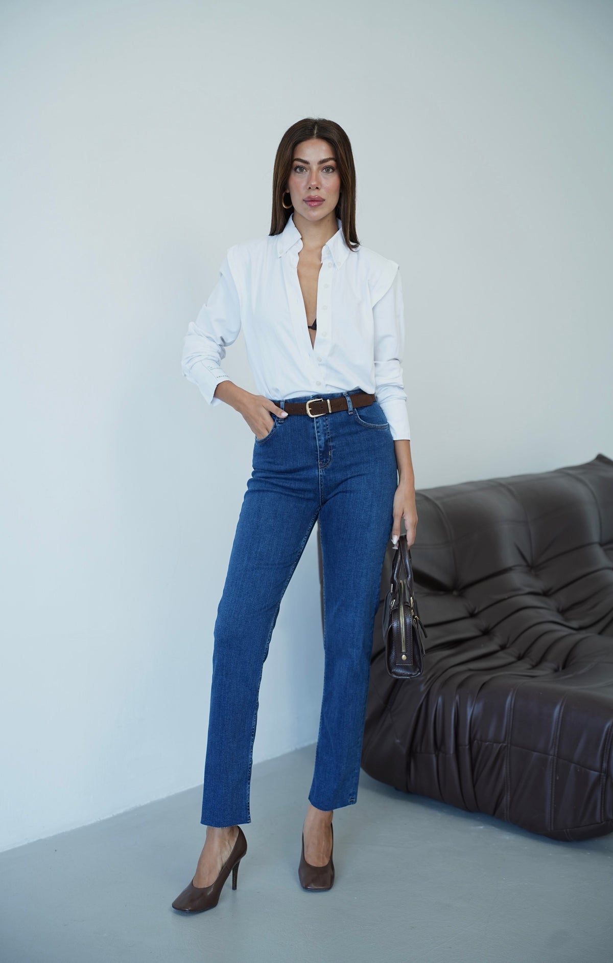 Yüksek Bel Paça Kesik Kemer Detaylı Kadın Dark Blue Jean Pantolon