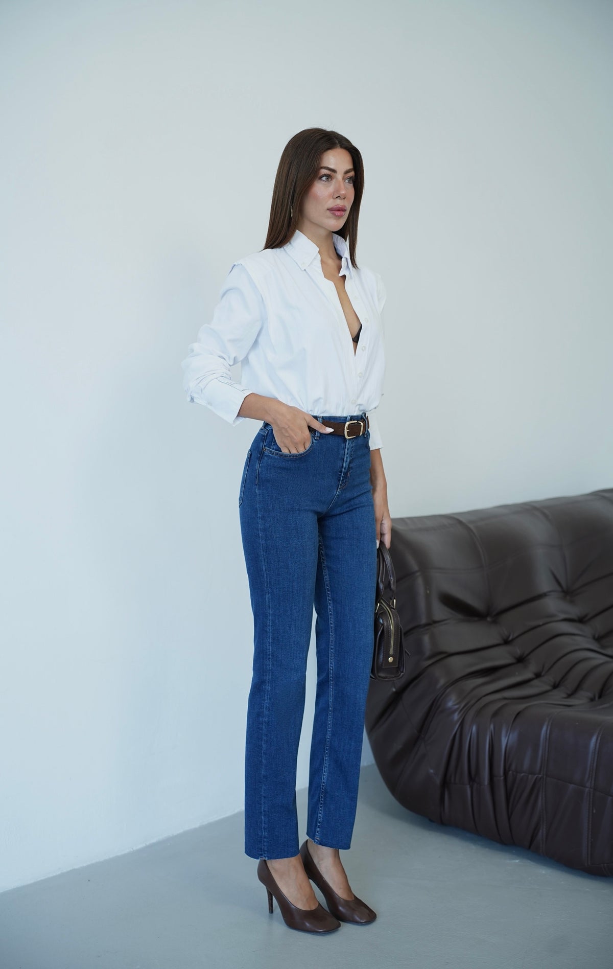 Yüksek Bel Paça Kesik Kemer Detaylı Kadın Dark Blue Jean Pantolon