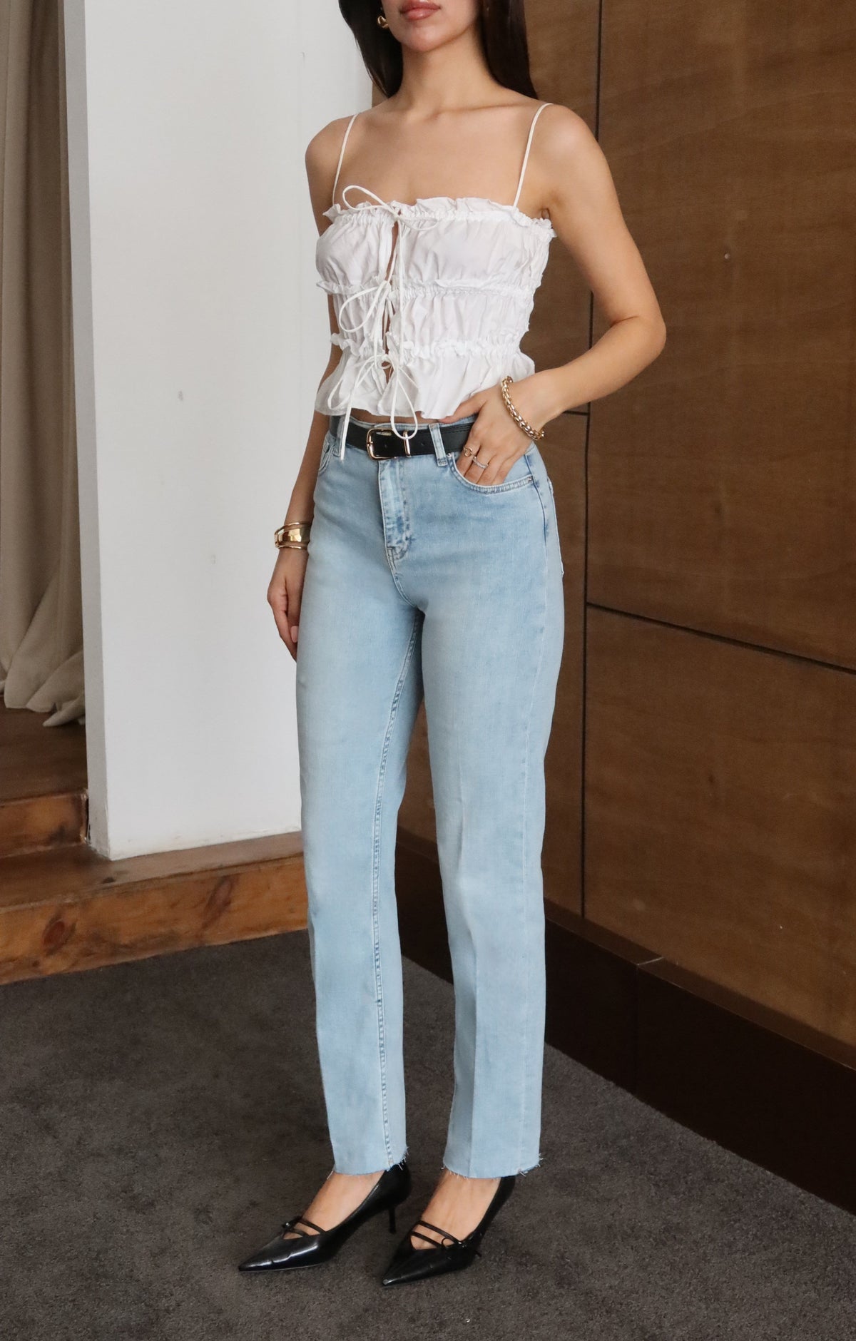 Pantaloni Jean Light Blue cu Talie Înaltă, Crac Tăiat și Curea