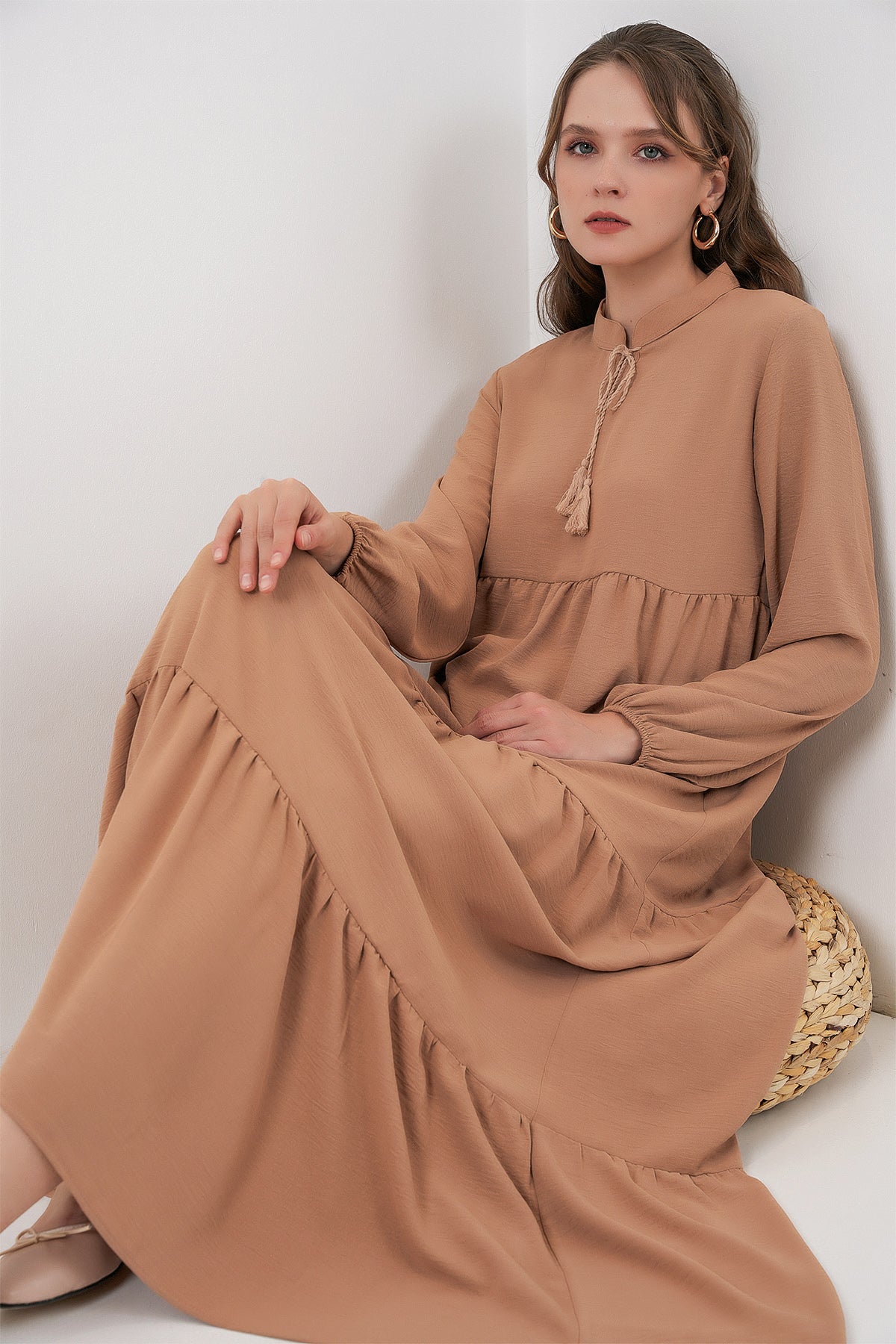T1627 Yaka Bağcıklı Elbise - D.Vizon