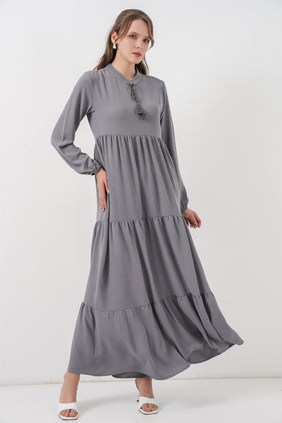 Rochie T1627 cu guler și decorații - Gri