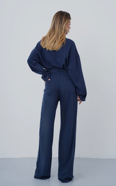 Çift Cepli Denim Gömlek ve Geniş Paça Pantolon  Kadın Tencel Lacivert Takım