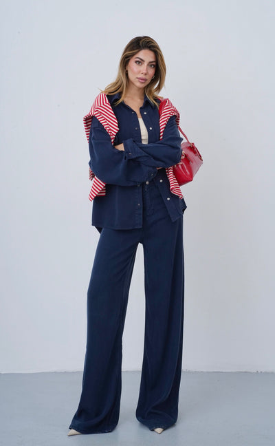 Çift Cepli Denim Gömlek ve Geniş Paça Pantolon  Kadın Tencel Lacivert Takım