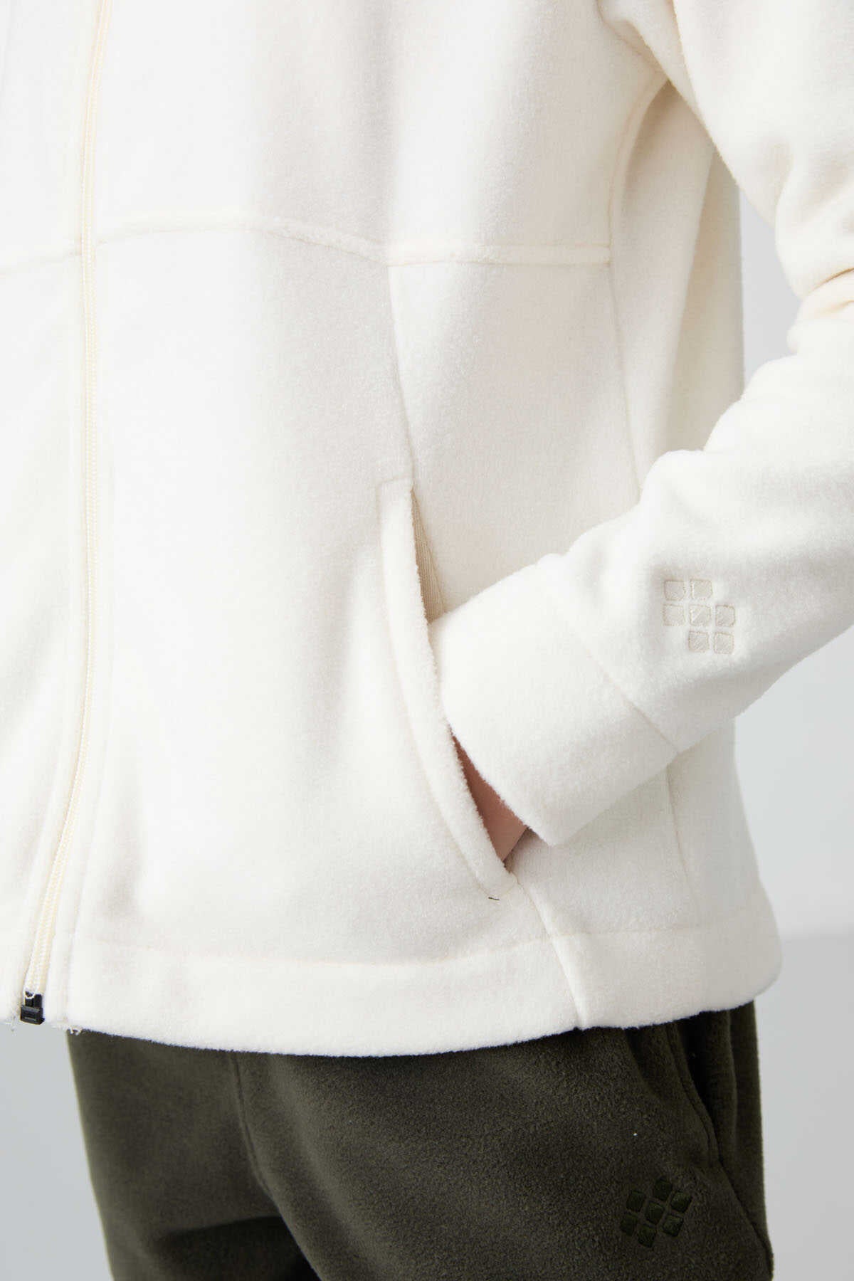 Tommylife Toptan 7-15 Yaş Kapüşonlu Standart Kalıp Kız Çocuk Polar Sweatshirt 75152 Ekru