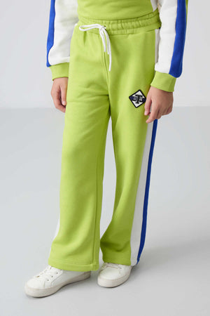 Tommylife Toptan 7-15 Yaş O Yaka Standart Kalıp Kız Çocuk Eşofman Takımı 75165 Lime Yeşil