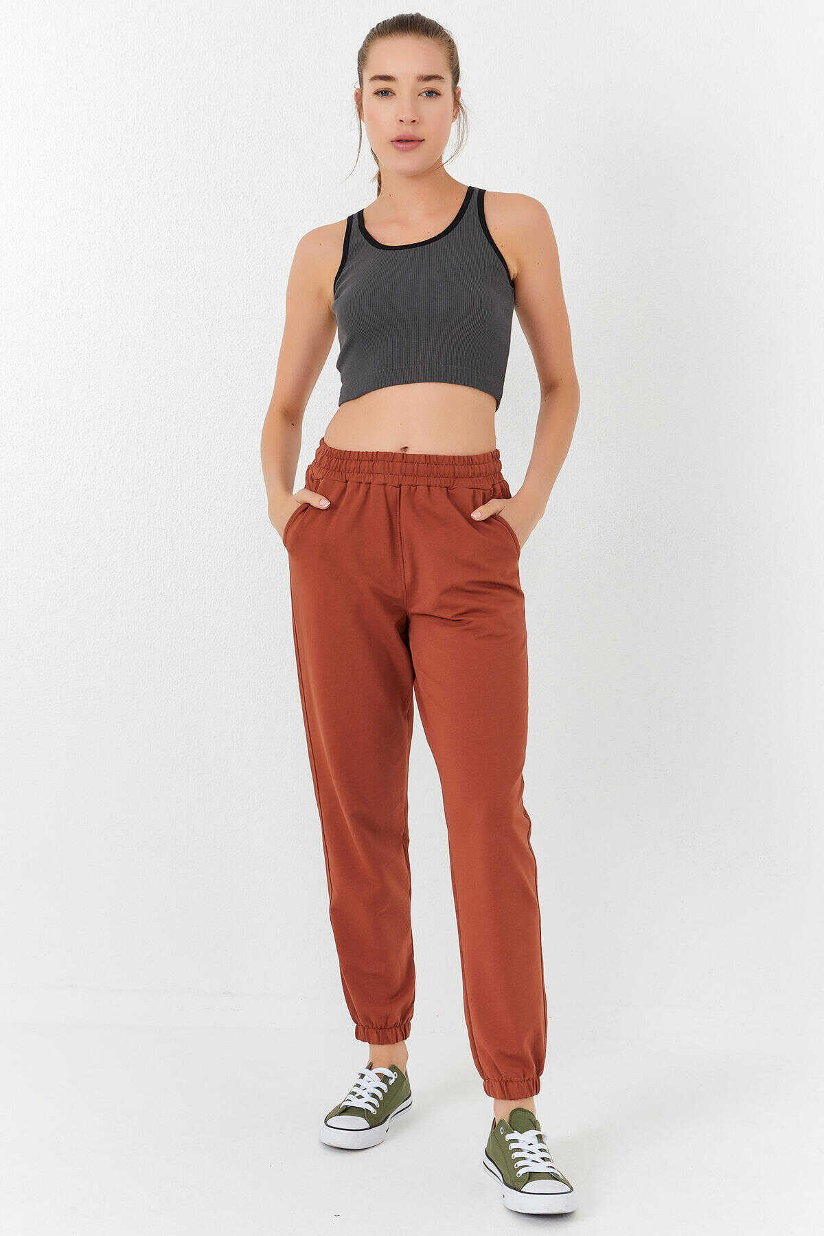 Tommylife Toptan Antrasit Basic Sıfır Kol Dar Kalıp U Yaka Kadın Crop Top Atlet - 97160