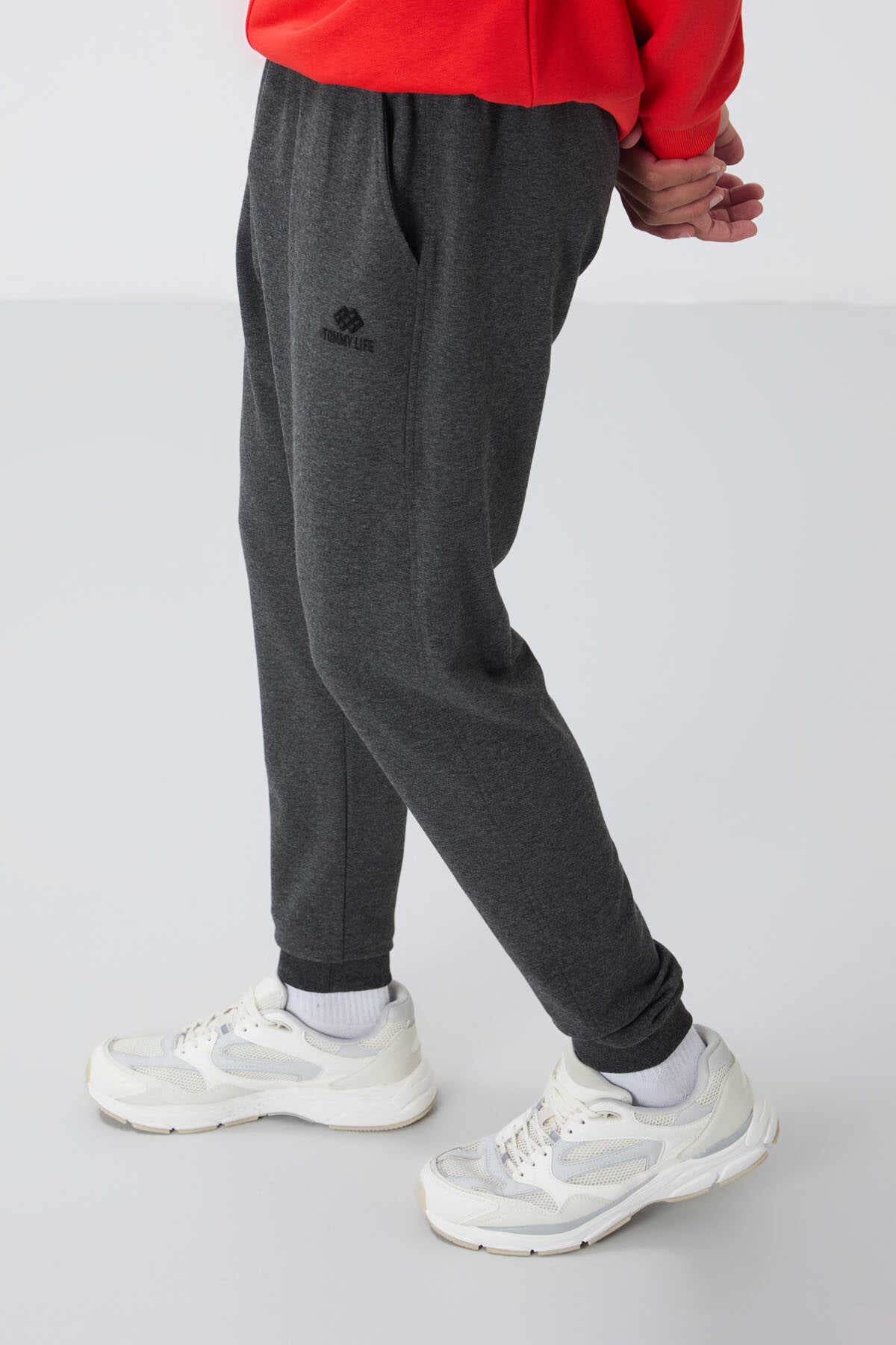 Pantaloni de trening pentru bărbați, cu croială standard și manșete, culoare antracit melanj, Tommylife Wholesale - 84652