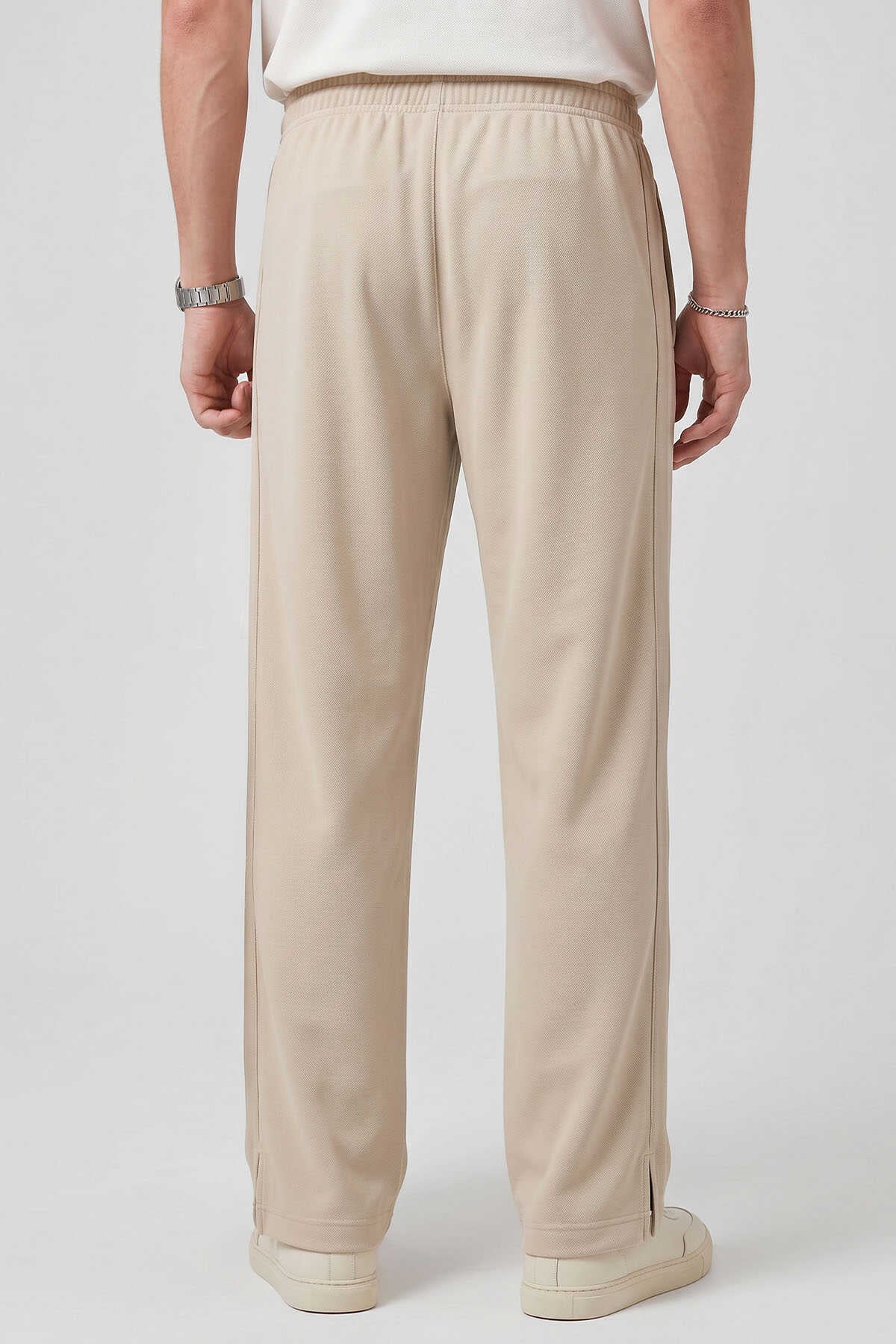Pantaloni de trening palazzo pentru bărbați, bej, cu curea, croială confortabilă, Tommylife, en-gros - 82196