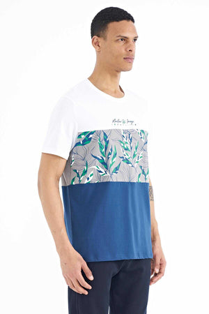 Tommylife Toptan Beyaz Renk Geçişli Baskı Detaylı O Yaka Standart Kalıp Erkek T-Shirt - 88177