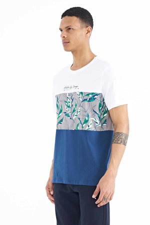 Tommylife Toptan Beyaz Renk Geçişli Baskı Detaylı O Yaka Standart Kalıp Erkek T-Shirt - 88177
