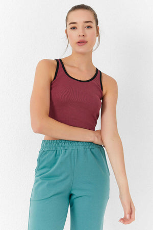 Tommylife Toptan Bordo Basic Sıfır Kol Dar Kalıp U Yaka Kadın Crop Top Atlet - 97162