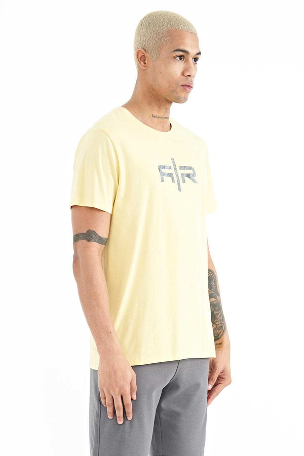 Tommylife Toptan Boris O Yaka Standart Kalıp Baskılı Erkek T-Shirt 88206 Sarı