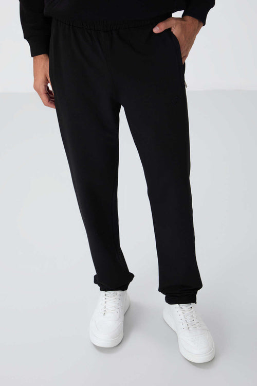 Pantaloni de trening Tommylife Wholesale Slim Fit Classic Leg pentru bărbați 84669 Negri
