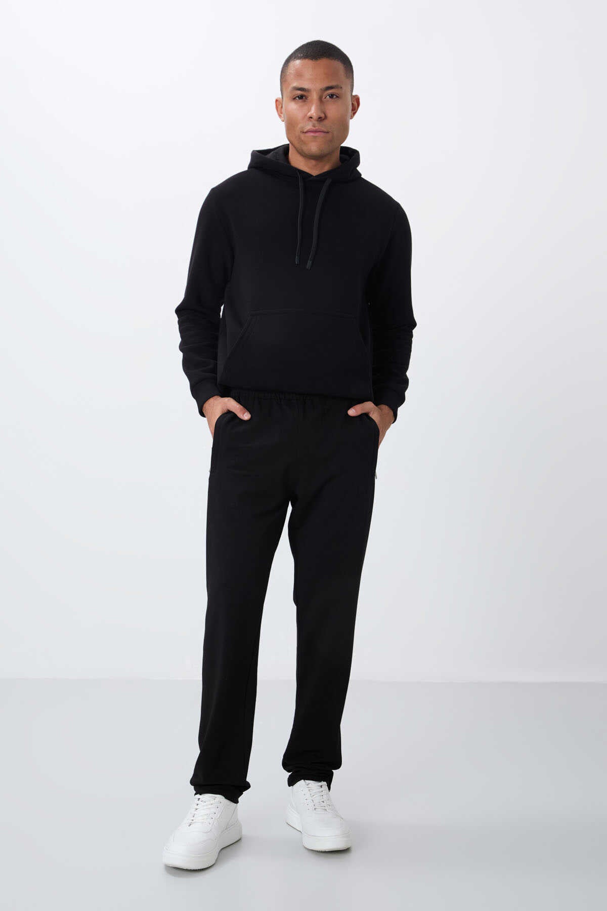 Tommylife Toptan Dar Kalıp Klasik Paça Erkek Eşofman Alt 84669 Siyah