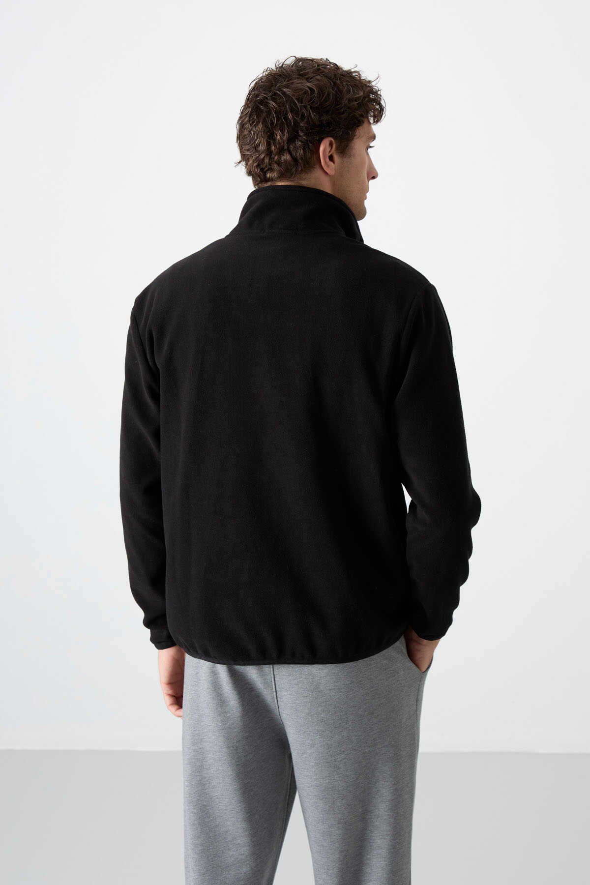 Hanorac din fleece pentru bărbați, cu guler înalt, croială slim fit și fermoar pe jumătate, Tommylife, negru, 87891